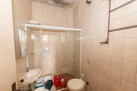 Casa à venda com 200m², 3 quartos e 2 vagasBanheiro de serviço