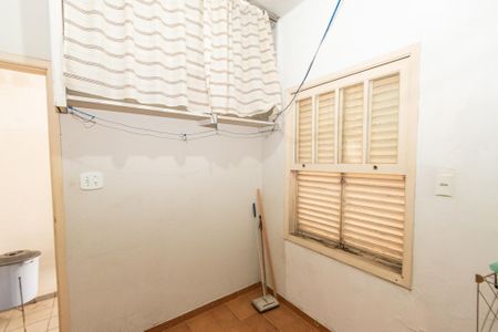 Casa à venda com 200m², 3 quartos e 2 vagasQuarto de serviço