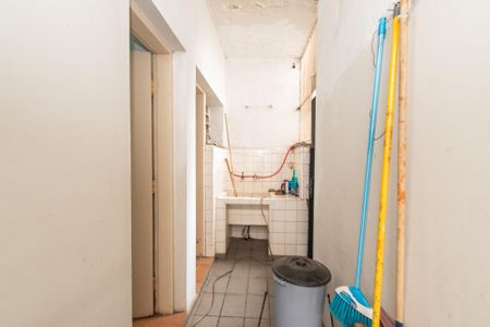 Casa à venda com 200m², 3 quartos e 2 vagasÁrea de serviço