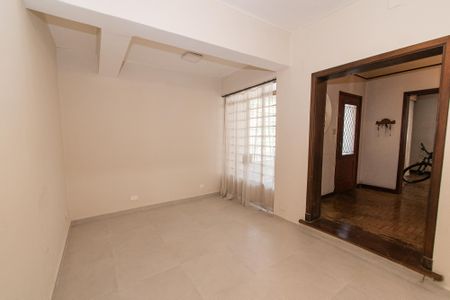 Casa à venda com 269m², 4 quartos e sem vagaSala de tv