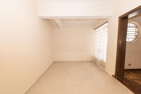 Casa à venda com 269m², 4 quartos e sem vagaSala de tv