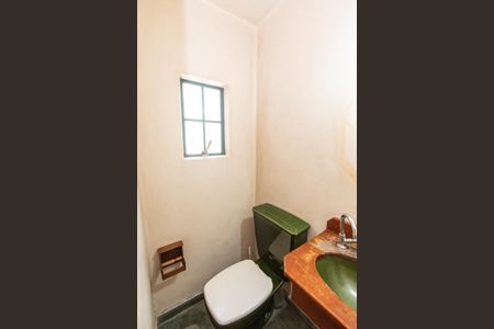 Casa à venda com 269m², 4 quartos e sem vagaLavabo