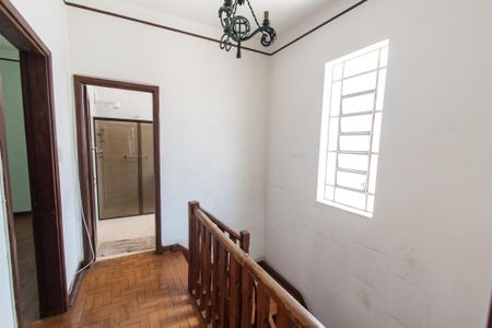 Casa à venda com 269m², 4 quartos e sem vagaHall dos quartos