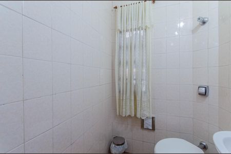 Casa à venda com 160m², 3 quartos e 2 vagasLavabo