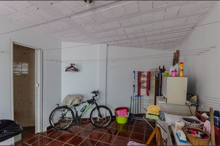 Casa à venda com 160m², 3 quartos e 2 vagasÁrea de Serviço