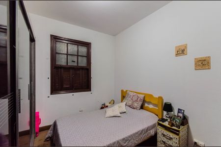 Casa à venda com 160m², 3 quartos e 2 vagasSuíte 2