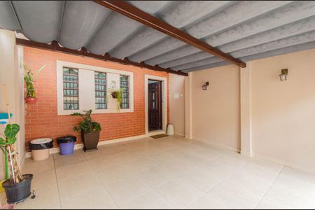 Casa à venda com 160m², 3 quartos e 2 vagasGaragem