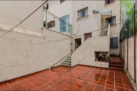 Casa à venda com 160m², 3 quartos e 2 vagasQuintal