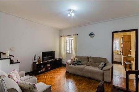 Casa à venda com 160m², 3 quartos e 2 vagasSala