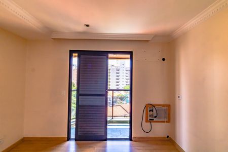 Apartamento à venda com 370m², 6 quartos e 6 vagasQuarto 5