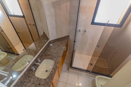 Apartamento à venda com 370m², 6 quartos e 6 vagasBanheiro