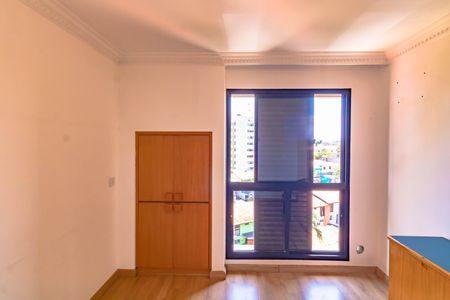 Apartamento à venda com 370m², 6 quartos e 6 vagasQuarto 4