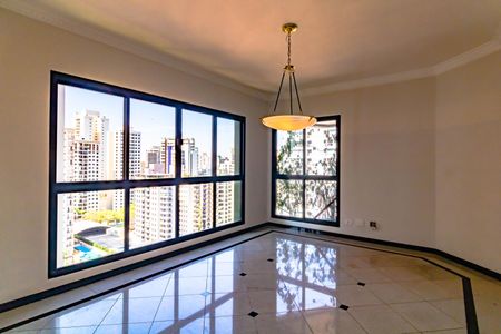 Apartamento à venda com 370m², 6 quartos e 6 vagasSala