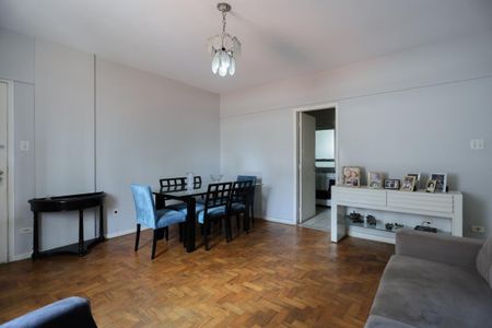 Apartamento à venda com 78m², 2 quartos e 1 vagaSala