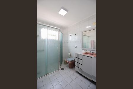 Apartamento à venda com 78m², 2 quartos e 1 vagaBanheiro