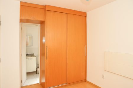 Apartamento para alugar com 80m², 2 quartos e 2 vagasSuíte