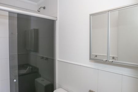 Apartamento para alugar com 80m², 2 quartos e 2 vagasBanheiro Social