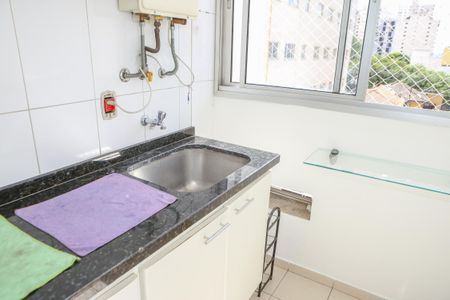 Apartamento para alugar com 80m², 2 quartos e 2 vagasCozinha e Área de Serviço