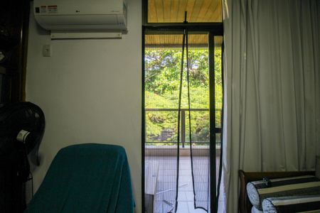 Apartamento à venda com 173m², 4 quartos e 4 vagasVista para Janela do Quarto 1