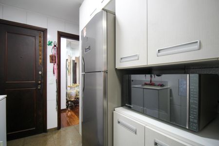 Apartamento à venda com 173m², 4 quartos e 4 vagasCozinha