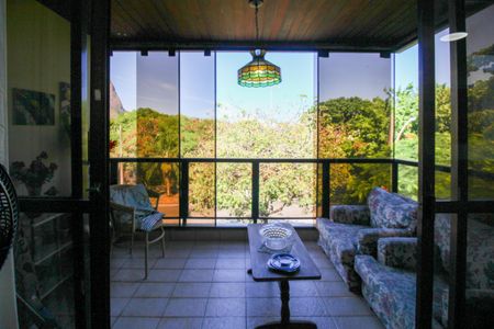 Apartamento à venda com 173m², 4 quartos e 4 vagasVista da Sala para Varanda