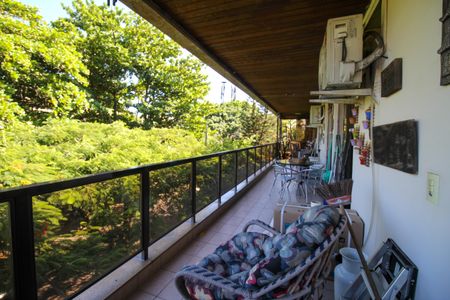 Apartamento à venda com 173m², 4 quartos e 4 vagasVaranda dos Quartos