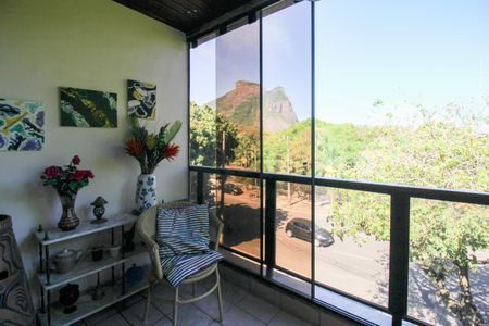 Apartamento à venda com 173m², 4 quartos e 4 vagasVaranda da Sala