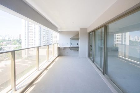 Apartamento à venda com 135m², 3 quartos e 2 vagasVaranda