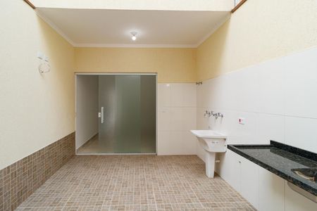 Casa à venda com 115m², 3 quartos e 2 vagasÁrea de Serviço