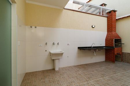 Casa à venda com 115m², 3 quartos e 2 vagasÁrea de Serviço