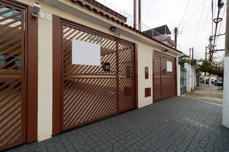 Casa à venda com 115m², 3 quartos e 2 vagasFachada