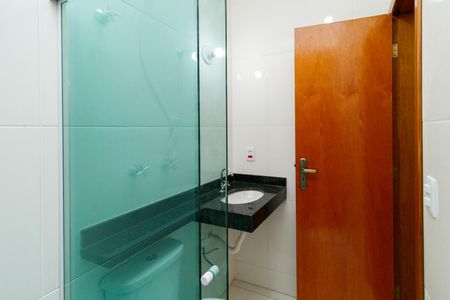 Casa à venda com 115m², 3 quartos e 2 vagasBanheiro da Suíte 2