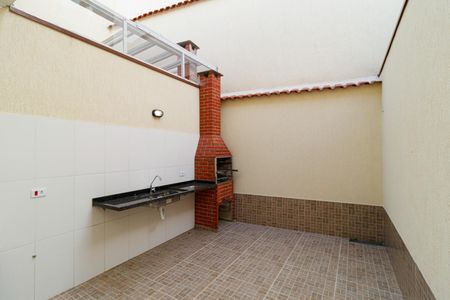 Casa à venda com 115m², 3 quartos e 2 vagasQuintal