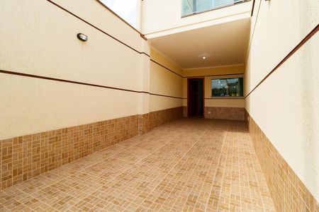 Casa à venda com 107m², 3 quartos e 2 vagasGaragem