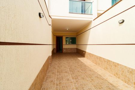 Casa à venda com 107m², 3 quartos e 2 vagasGaragem