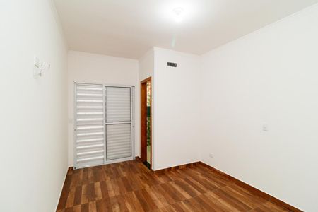 Casa à venda com 107m², 3 quartos e 2 vagasSuíte