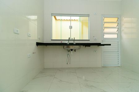 Casa à venda com 107m², 3 quartos e 2 vagasCozinha