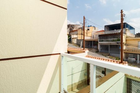 Casa à venda com 107m², 3 quartos e 2 vagasVaranda Suíte