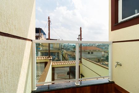 Casa à venda com 107m², 3 quartos e 2 vagasVaranda Suíte