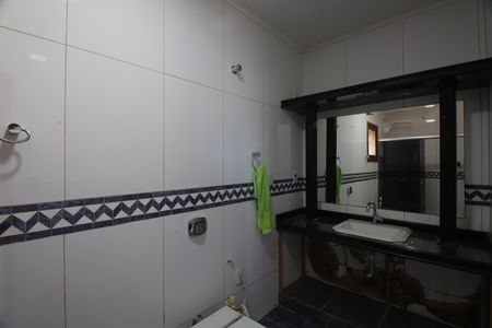 Casa à venda com 120m², 4 quartos e 6 vagasBanheiro suíte
