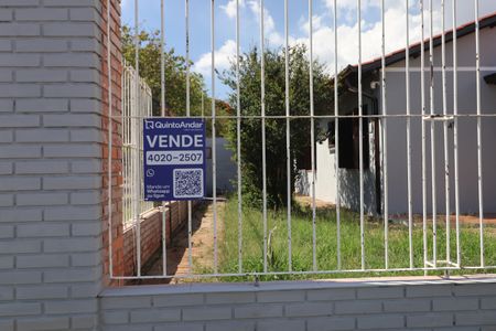 Casa à venda com 120m², 4 quartos e 6 vagasPlaca