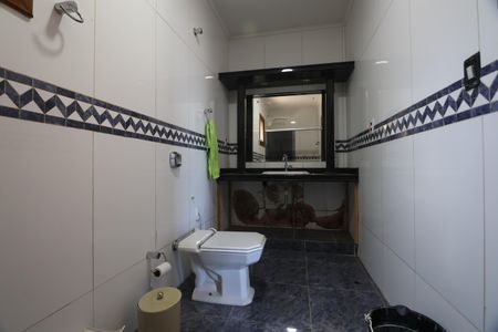 Casa à venda com 120m², 4 quartos e 6 vagasBanheiro suíte