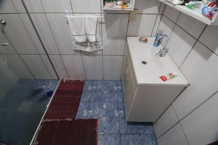 Casa à venda com 120m², 4 quartos e 6 vagasBanheiro/ casa 2