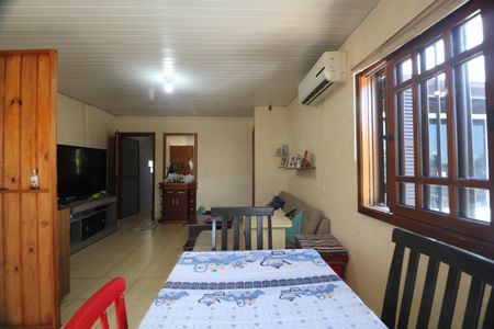 Casa à venda com 120m², 4 quartos e 6 vagasSala/ casa 2