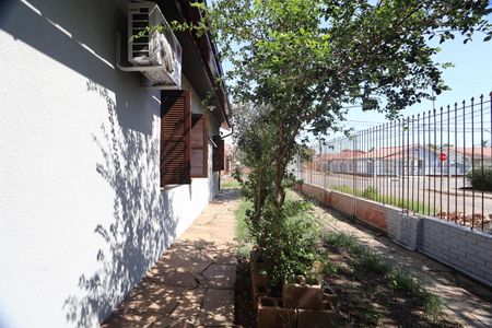 Casa à venda com 120m², 4 quartos e 6 vagasÁrea externa