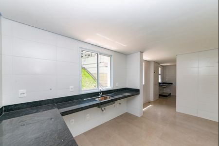 Apartamento à venda com 135m², 4 quartos e 4 vagasCorredor