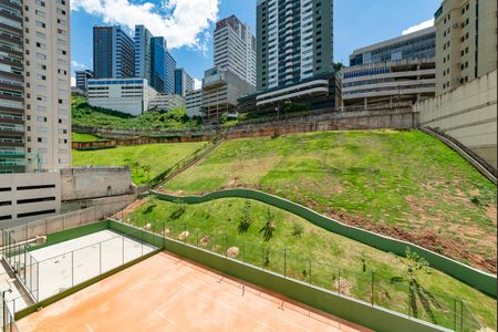 Apartamento à venda com 135m², 4 quartos e 4 vagasSuíte 2