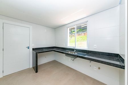 Apartamento à venda com 135m², 4 quartos e 4 vagasCorredor