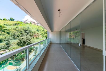 Apartamento à venda com 135m², 4 quartos e 4 vagasVaranda da Sala