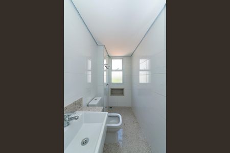 Apartamento à venda com 135m², 4 quartos e 4 vagasBanheiro Social